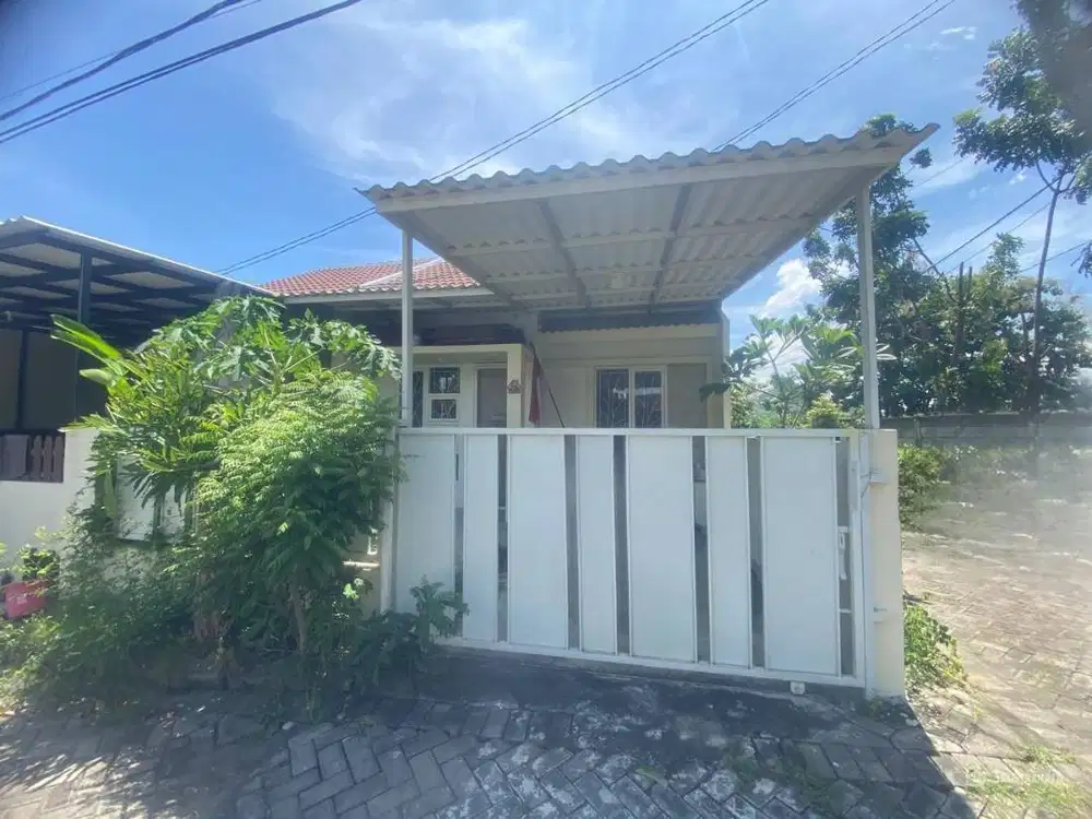 Dijual Cepat Sangat Murah Rumah di Jade Hamlet Menganti Gresik