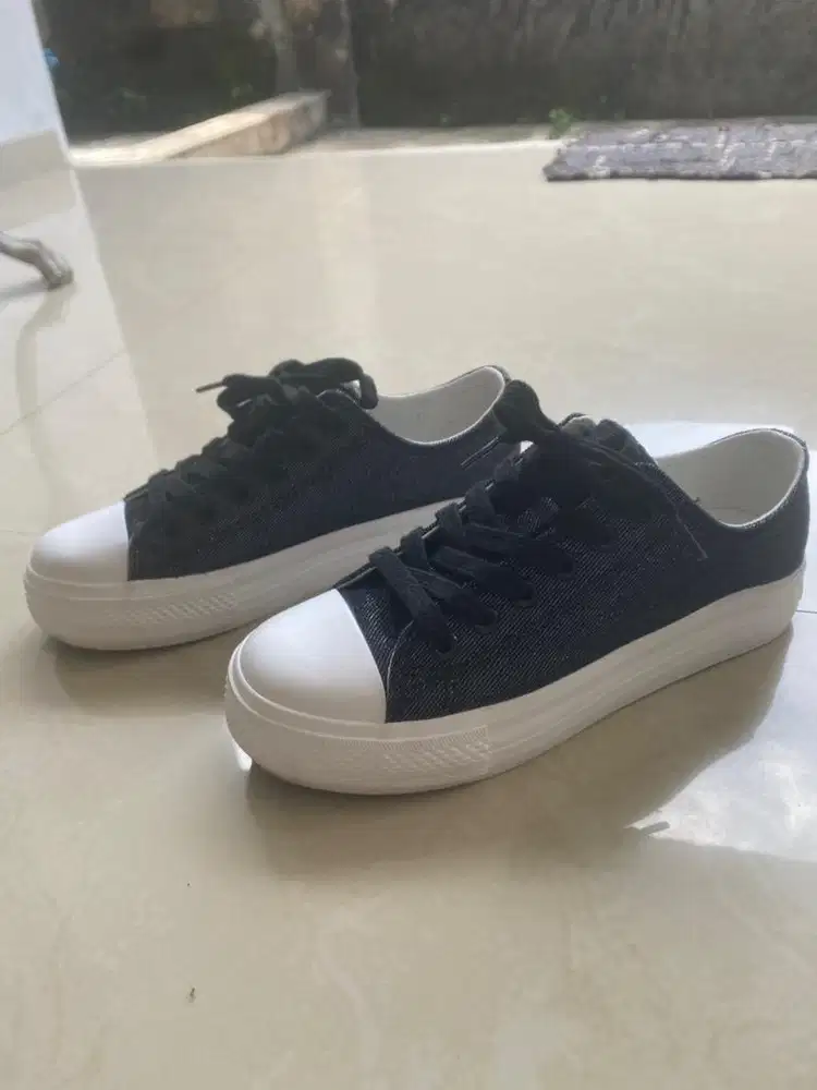 sepatu hush puppies original