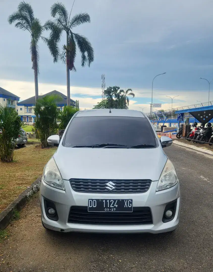Suzuki Ertiga GL 2012 Manual