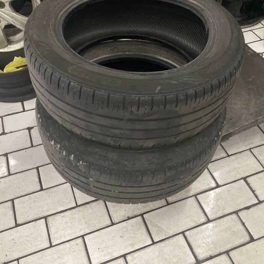 Ban Dunlop 185/55 R15 82H Enasave Bekas