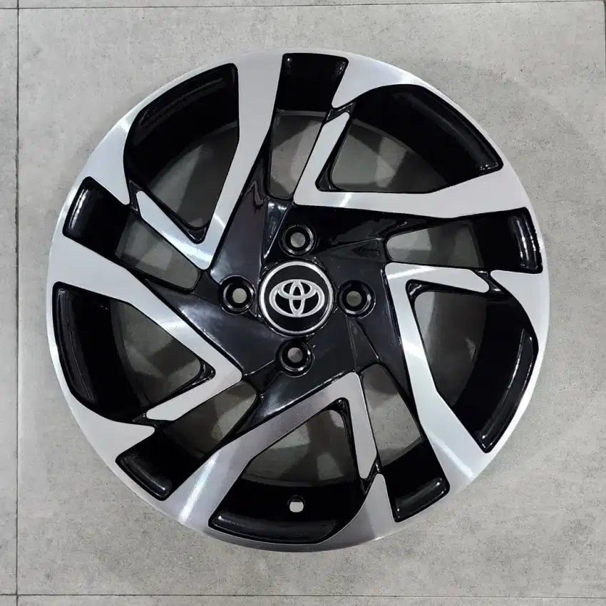 VELG VELOZ 2O2O R.15 model ORI kualitas Bagus SNI