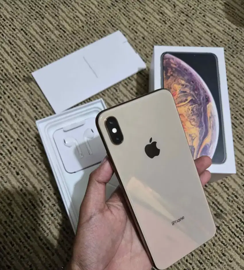 Iphone xs max 64GB ALL OPERATOR