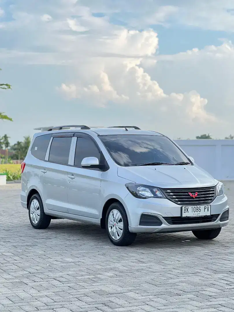 (DP20JT) WULING NEW CONFERO 1.5 DB M/T 2022 ALMAZ GLORY CORTEZ