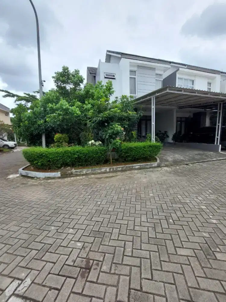 HOT SALE!!!RUMAH SIAP HUNI POSISI HOOK BAGUS AMAN DAN NYAMAN