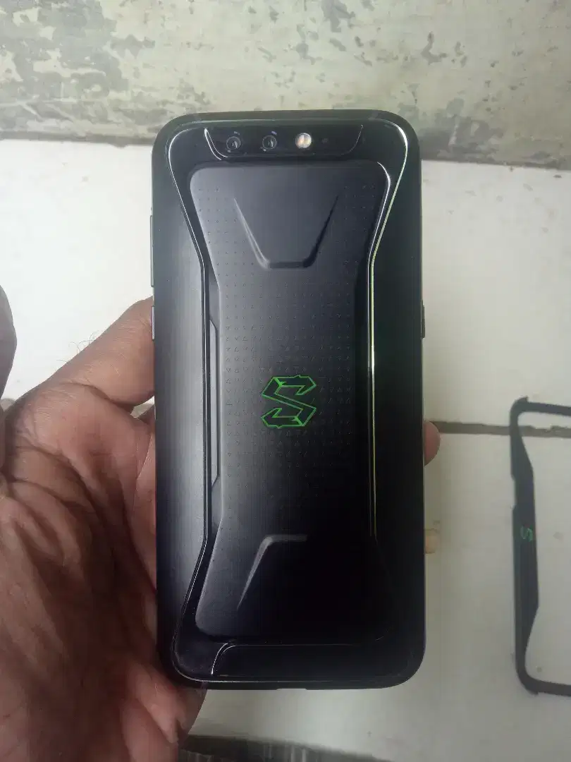 Gaming HP Black Shark 1 xiaomi 8/128 bisa tt bt barter tuker tukar