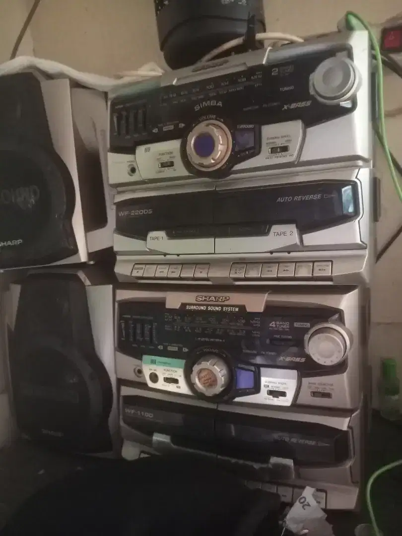 Compo Sharp simba head ada 2 yunit( speaker nya cuman ada 2)