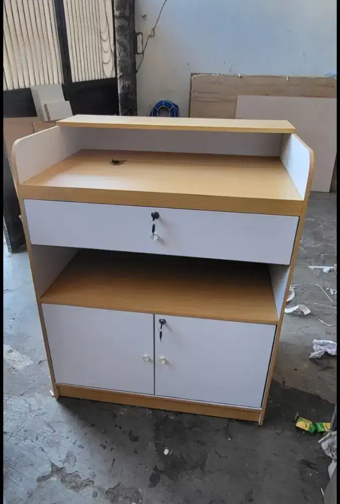 Meja kasir minimalis | 90x60x110cm