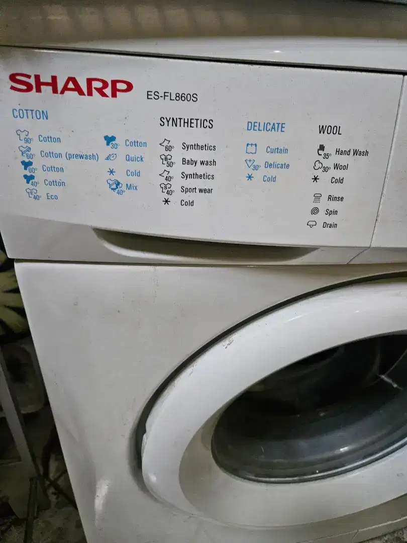 Mesin cuci Sharp