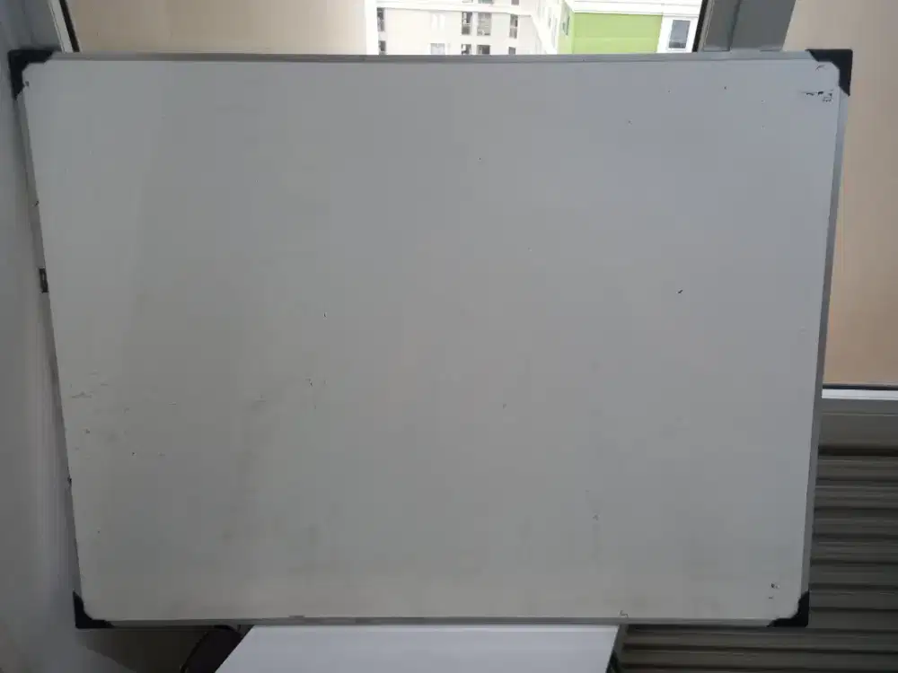 Whiteboard ukuran 60 x 80 cm