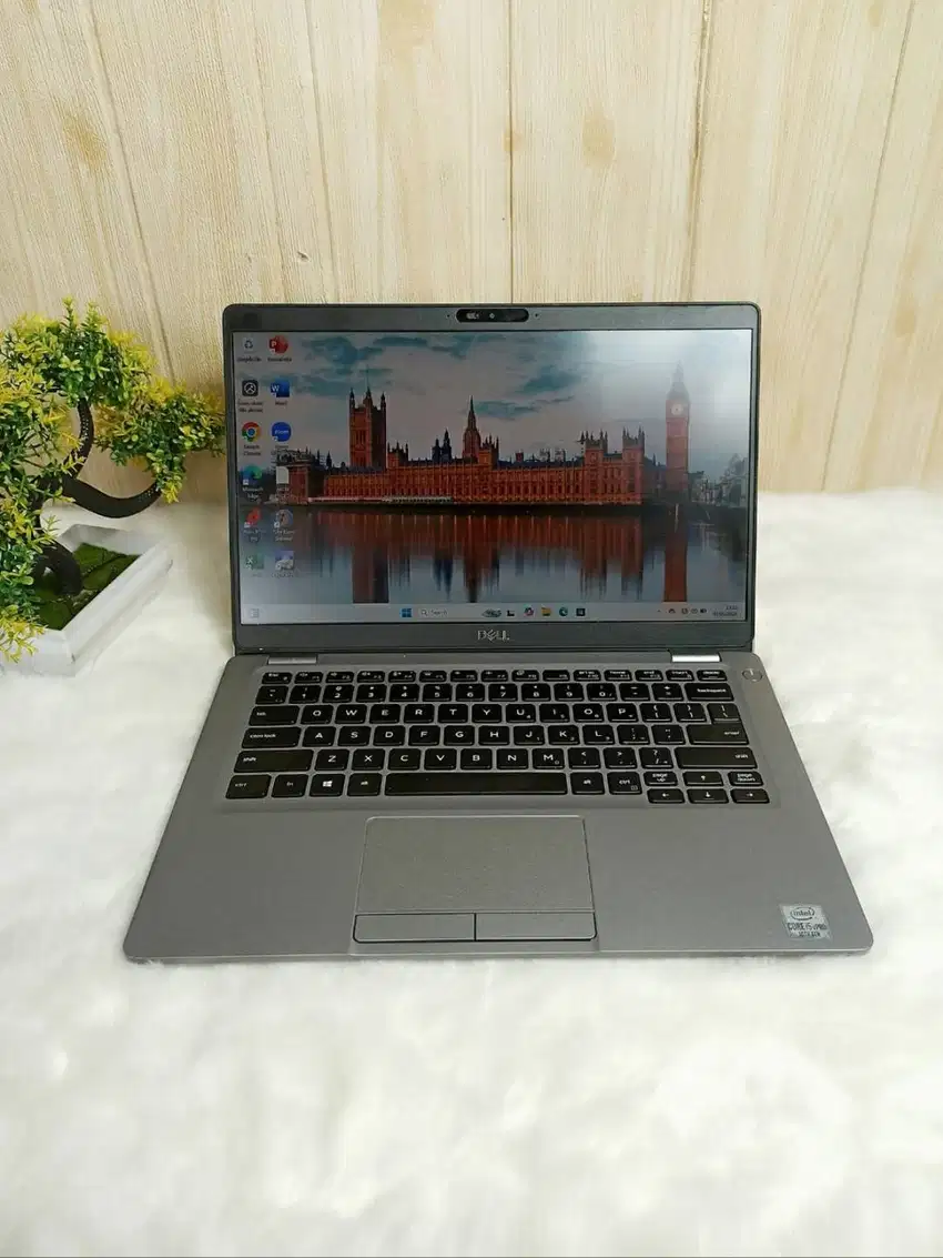 Laptop Dell Latitude 5310 Intel Core i5 Comet Lake–10310U RAM8 SSD 256