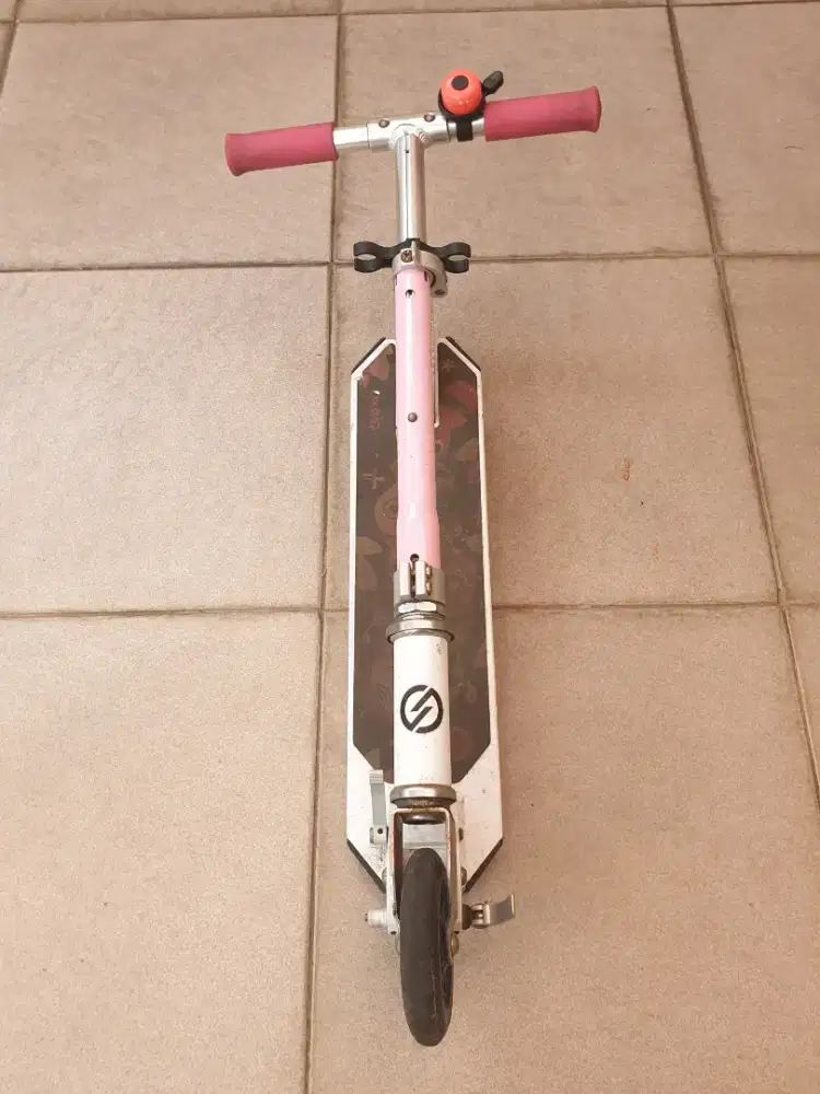 Decathlon Oxelo Skuter Anak Mid 1