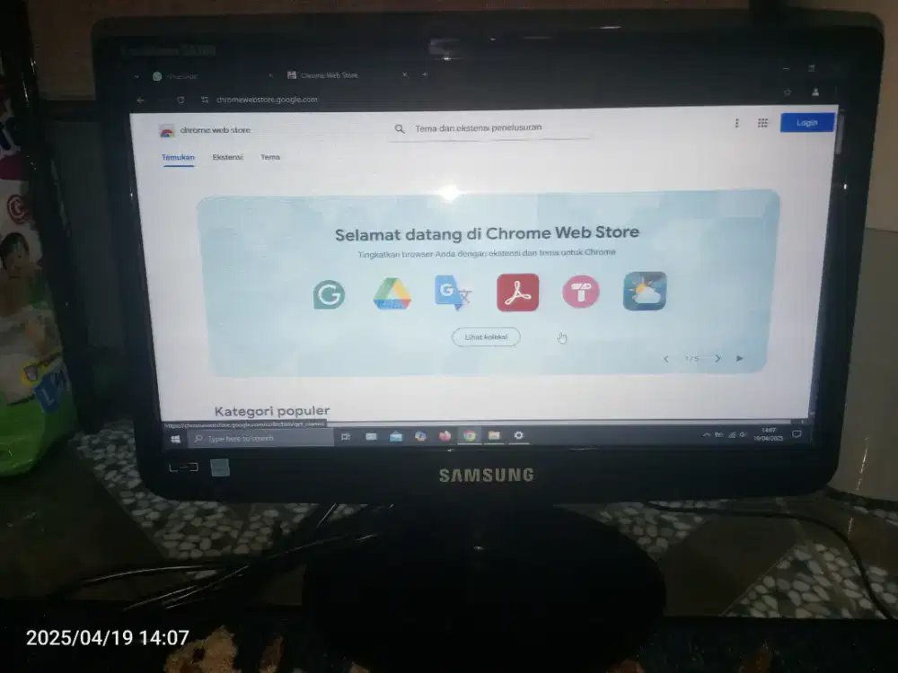 Monitor Samsung SA100 16inch