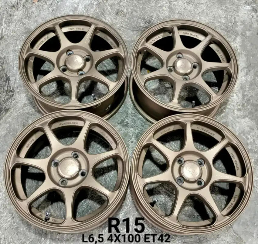 Jual velg mobil hsr r15 4x100 brio jazz yaris agya ayla dll