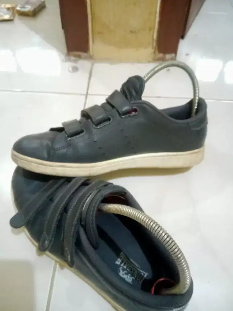 Jual sepatu londale casual