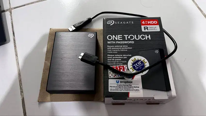 Harddisk Eksternal Seagate One Touch 4TB