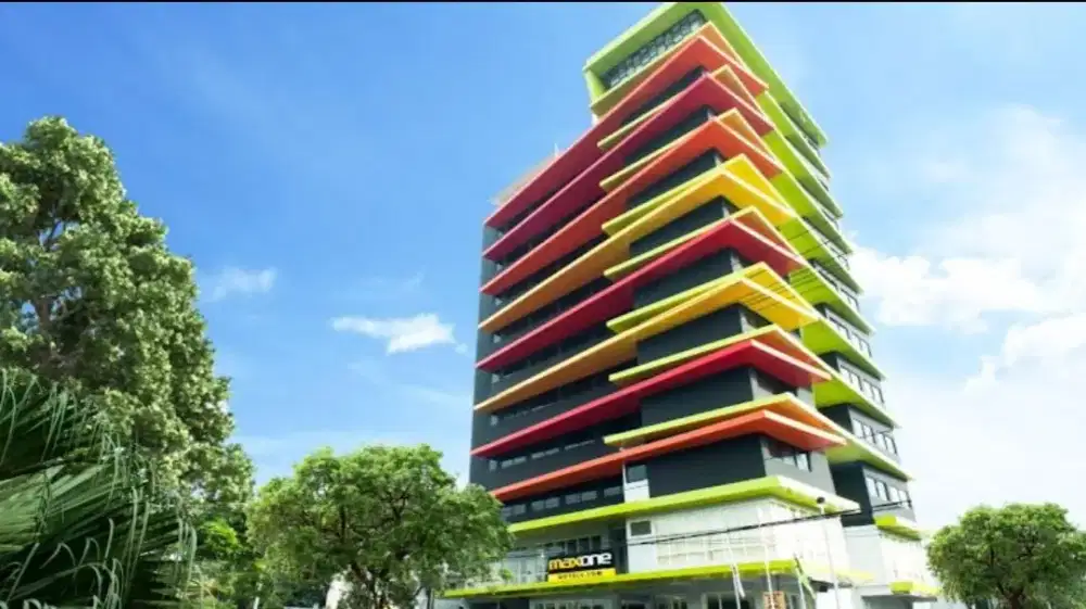 Dijual Hotel aktif, MAXONE,Dharmahusada,okupansi 70%,Dkt pemuda,gubeng