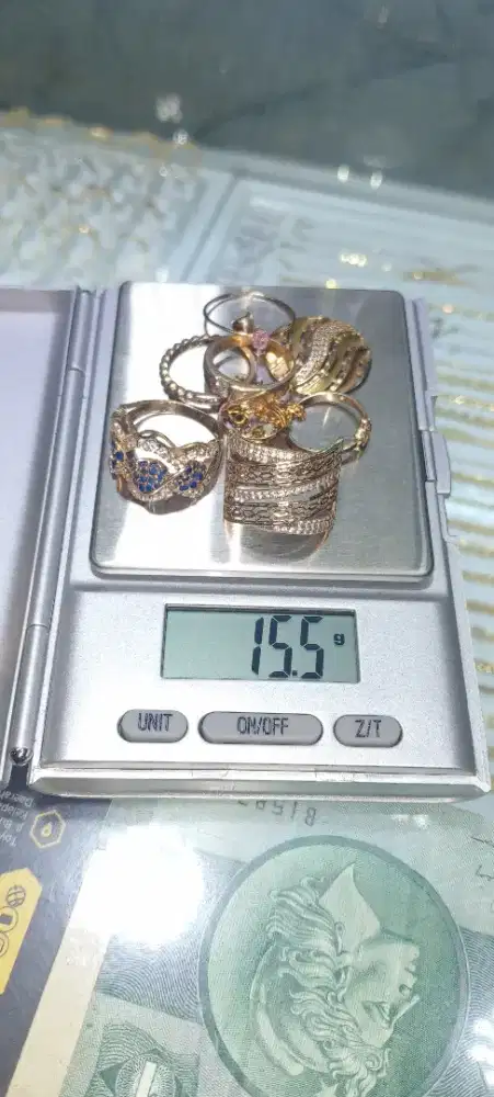 TERIMA JUAL -BELI EMAS DAN BERLIAN DAN BUY-BACK ANTAM