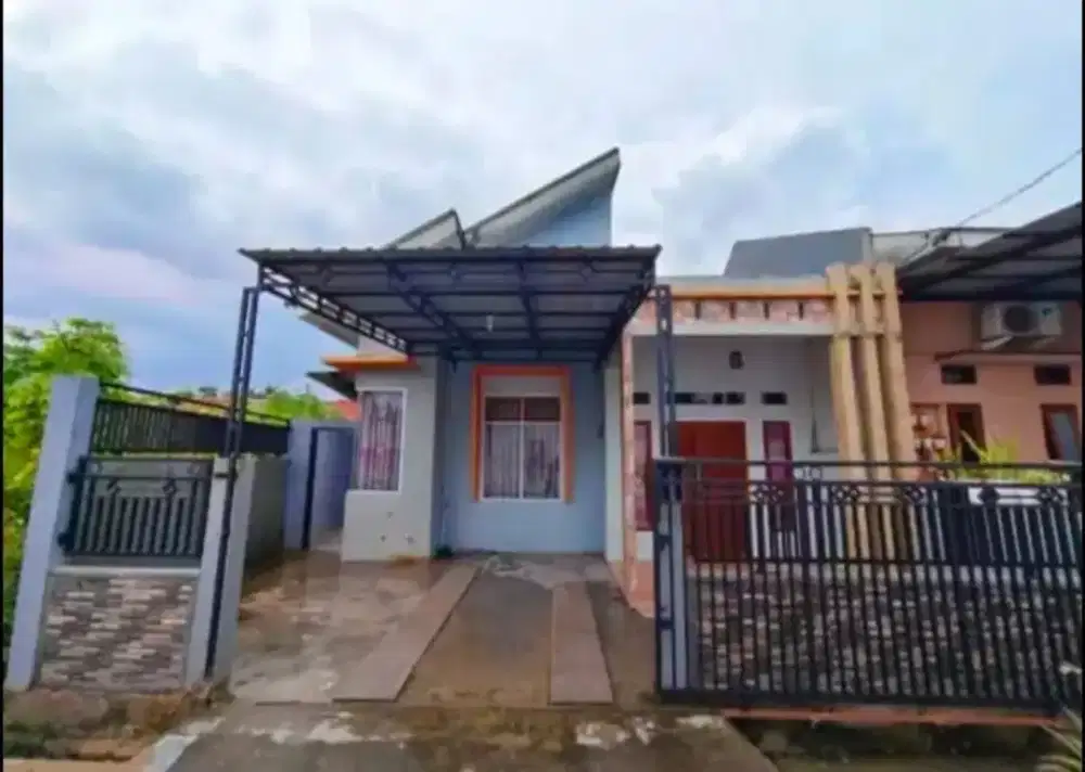 Dikontrakkan / disewakan rumah dg lingkungan ramai