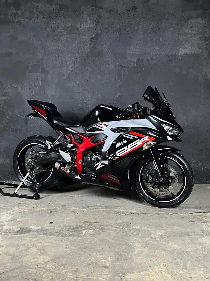 ZX25R SE ABS QS LOW KM MODIF GANTENG