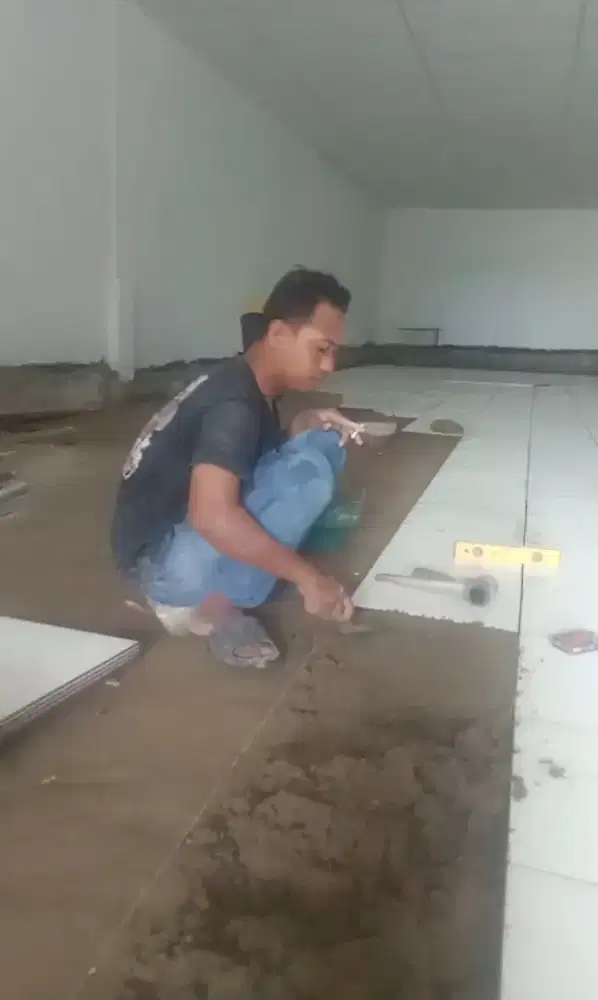 Jasa tukang batu/kayu