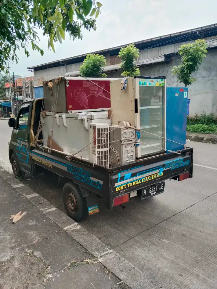 Terima borongan elektronik AC, kulkas, freezer, showcase, mesin cuci