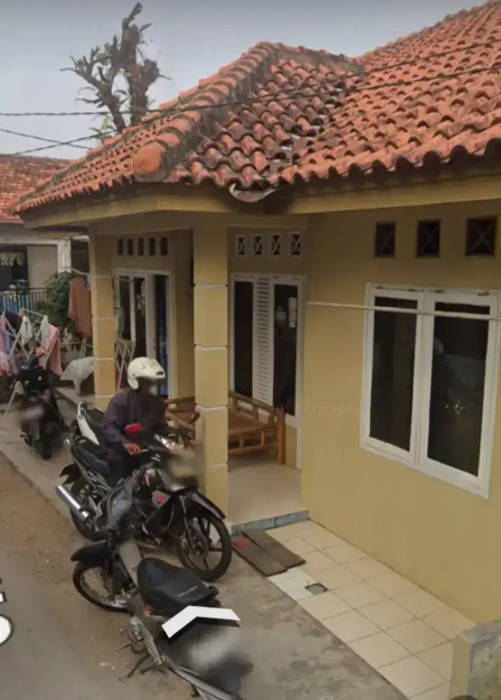 RUMAH  TANJUNG BARAT JAKSEL