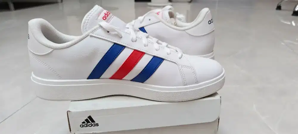 Sepatu Adidas Grand Court Base jual rugi size 11