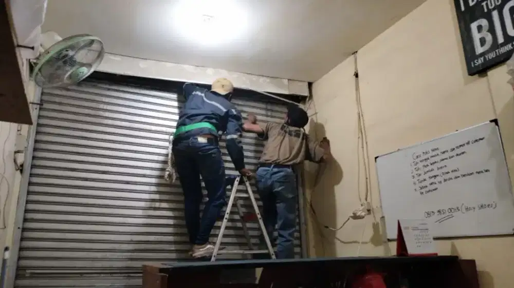 Tukang folding gate dan rolling door murah