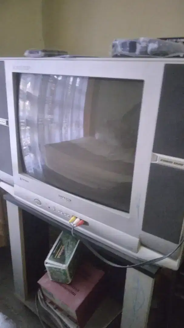 Dijual TV Tabung Merk Sharp 21