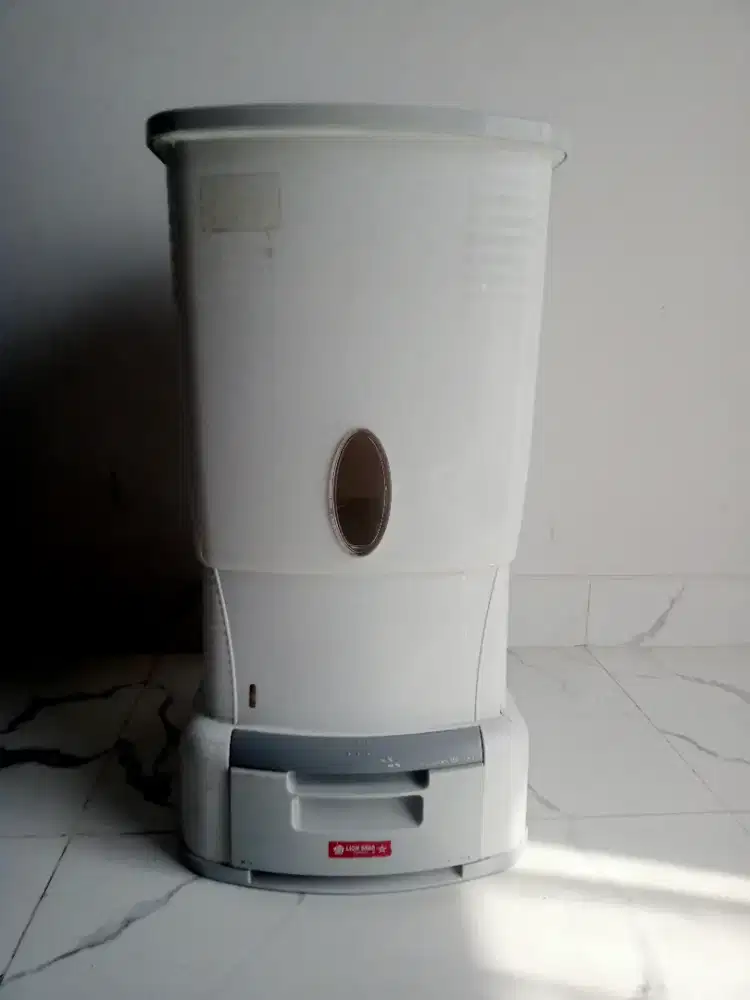 Tempat Beras Merk Lion Star