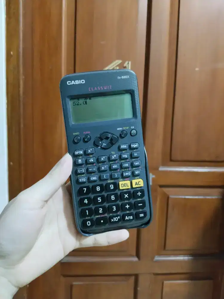 Kalkulator Saintifik Casio FX-82EX