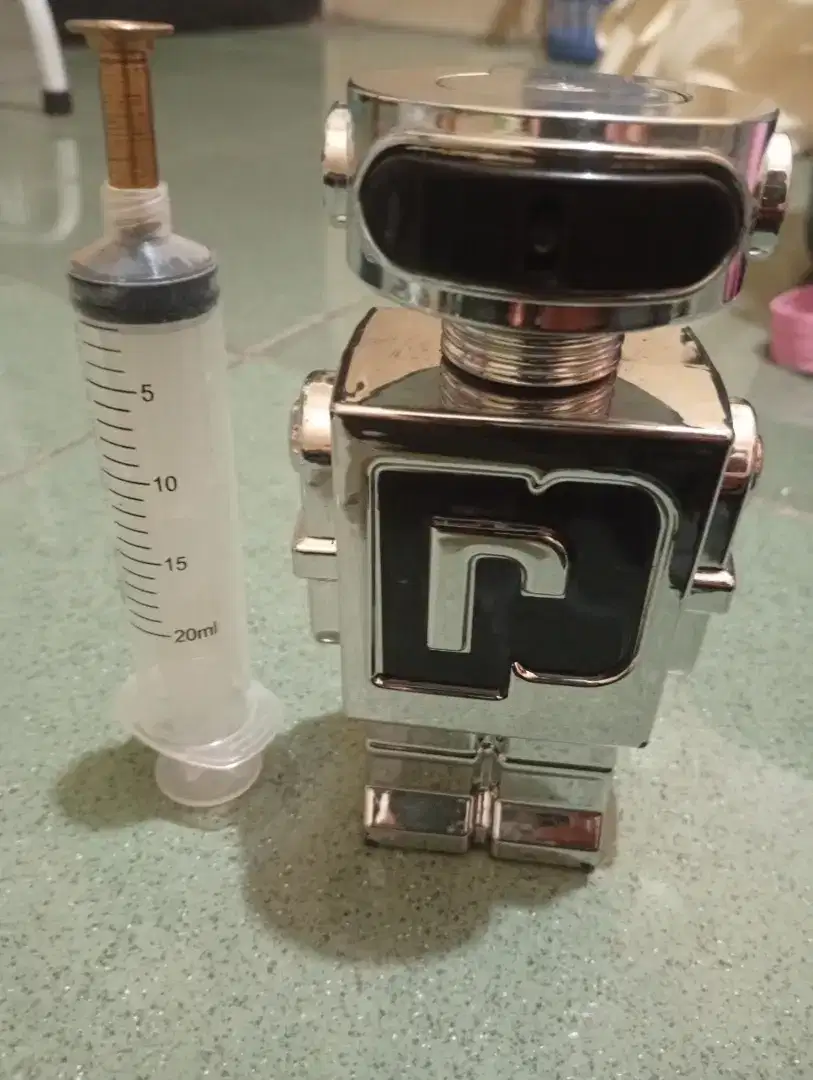 Wadah Minyak Wangi/Tempat Parfum 100ML, Model Robot Phantom + Injektor