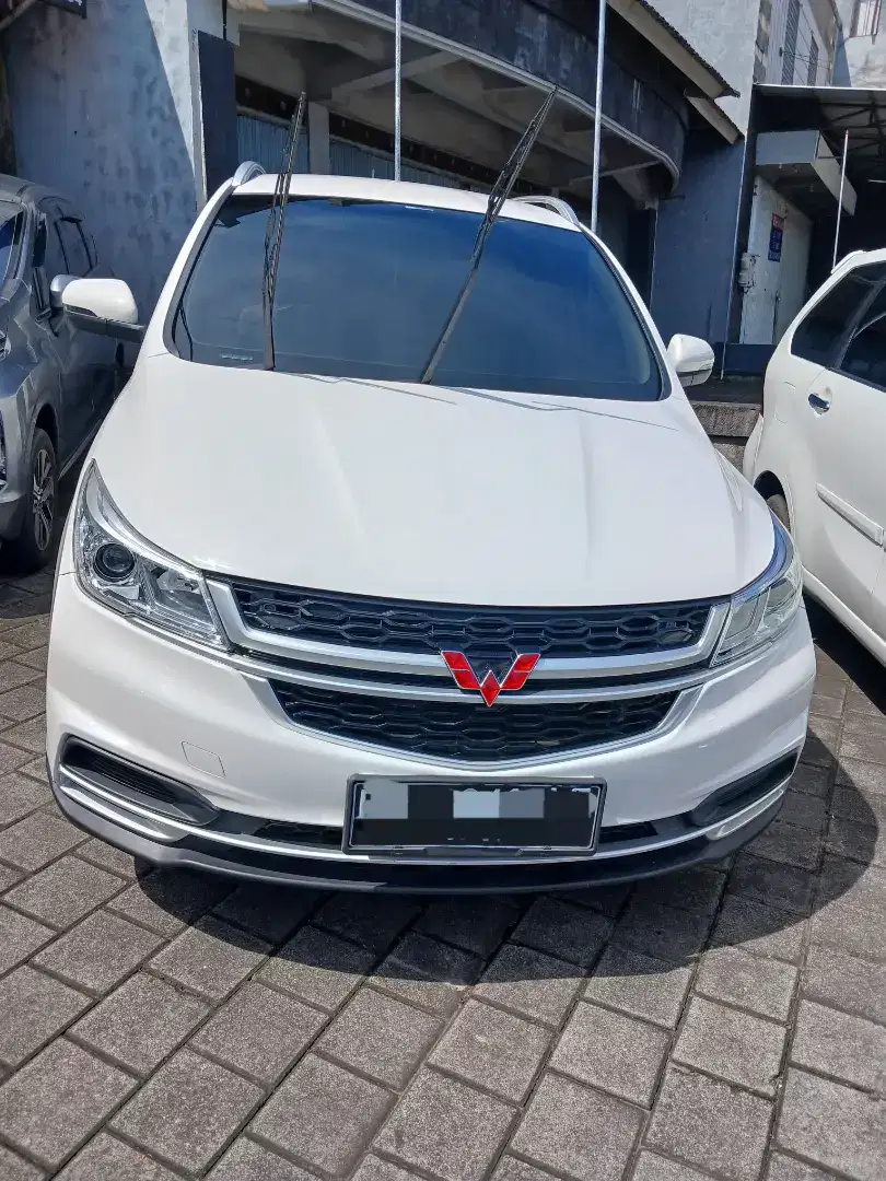 Wuling Cortez ST ' 2022Putih M/T 1.5cc