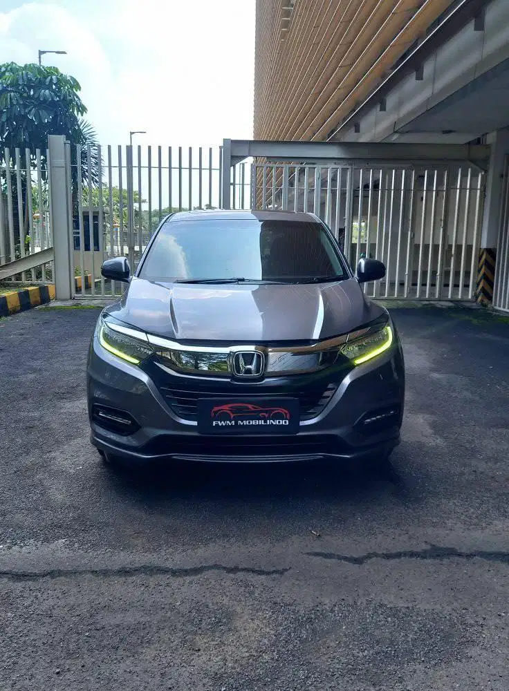 honda hrv prestige 1.8 AT 2019 sunroof