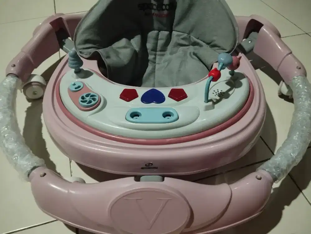 Baby Walker space baby