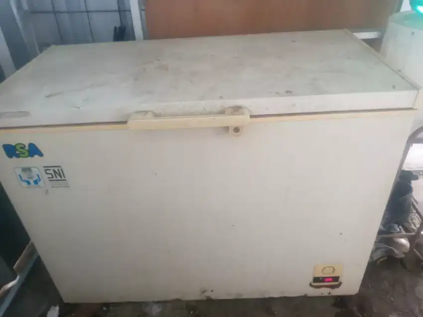 Freezer merk Rsa 350Liter