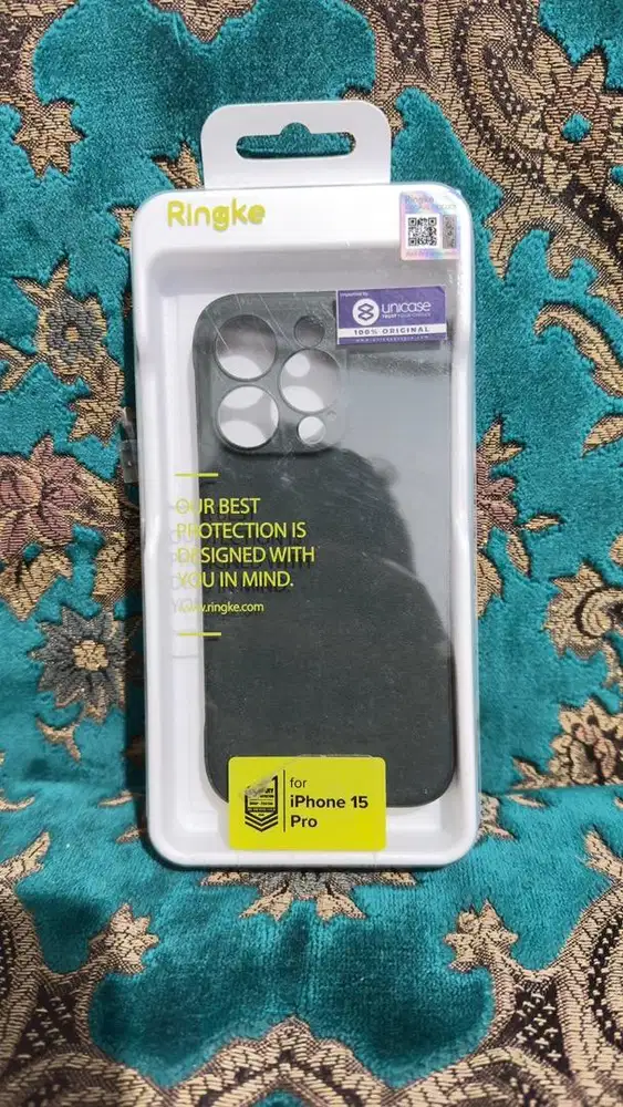 Ringke onyx dark green iphone 15 pro