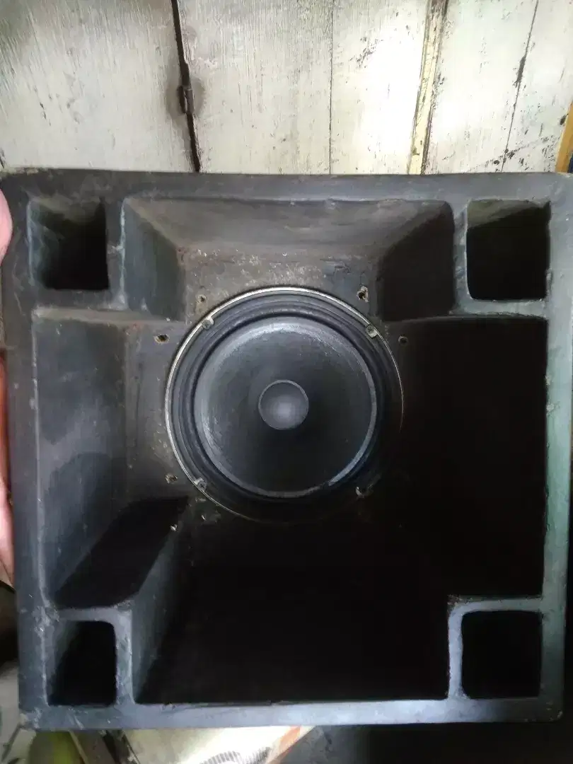 speaker woofer 8 in plus box nya