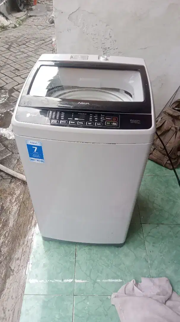 Mesin cuci 1 tabung Aqua