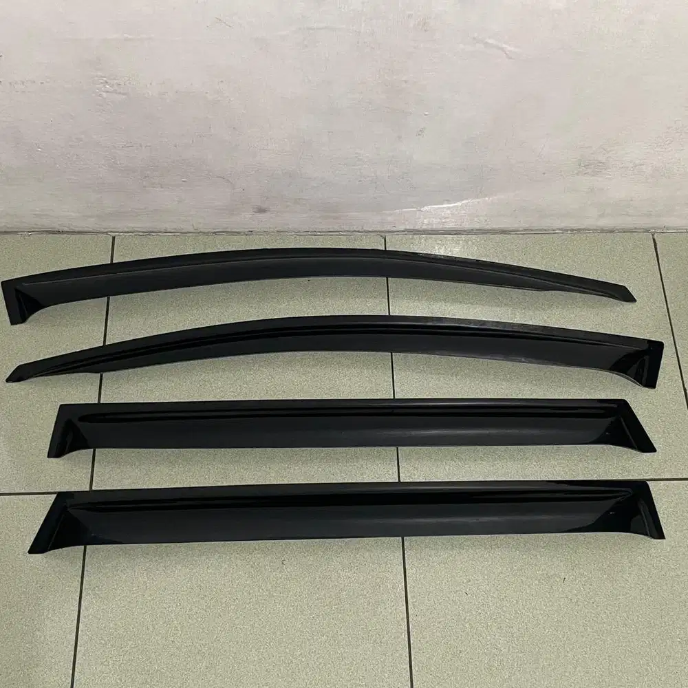 Talang air copotan Innova V Luxury 2010 Original