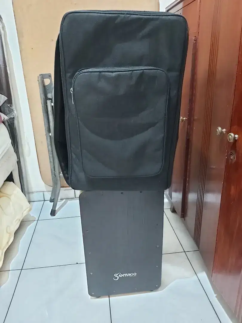 Cajon Santiago Percussion Made in Taiwan