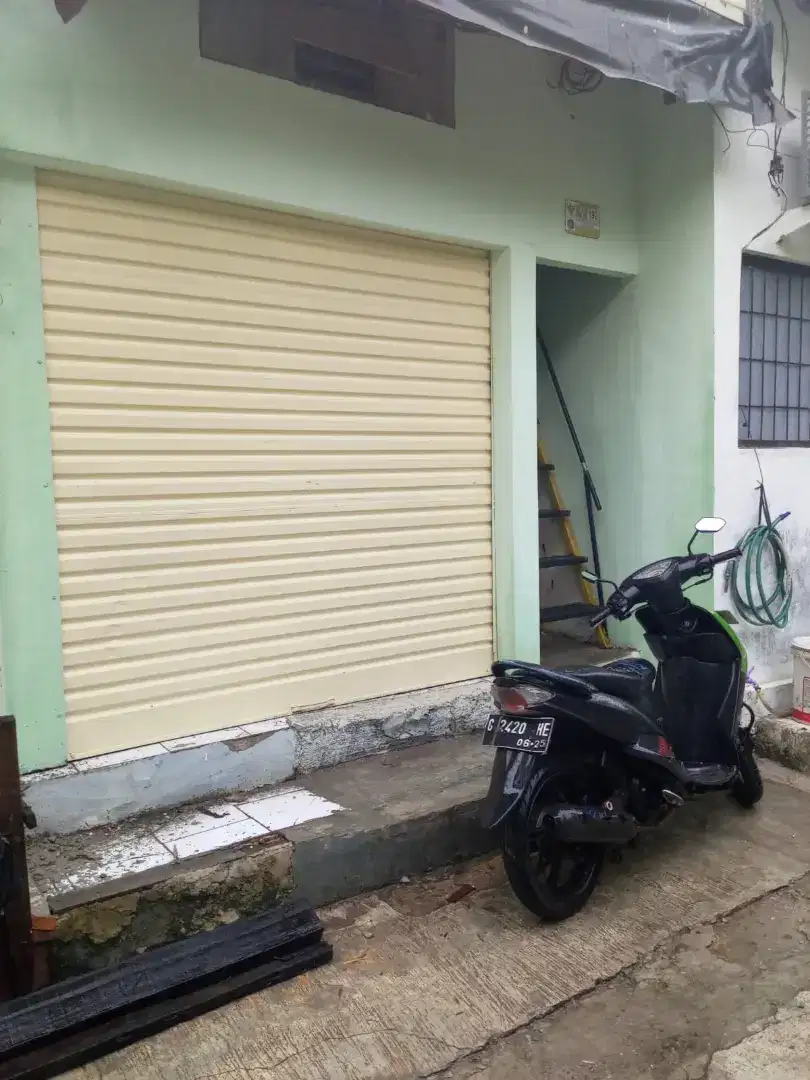Disewakan tmpat usaha tempat pangkas