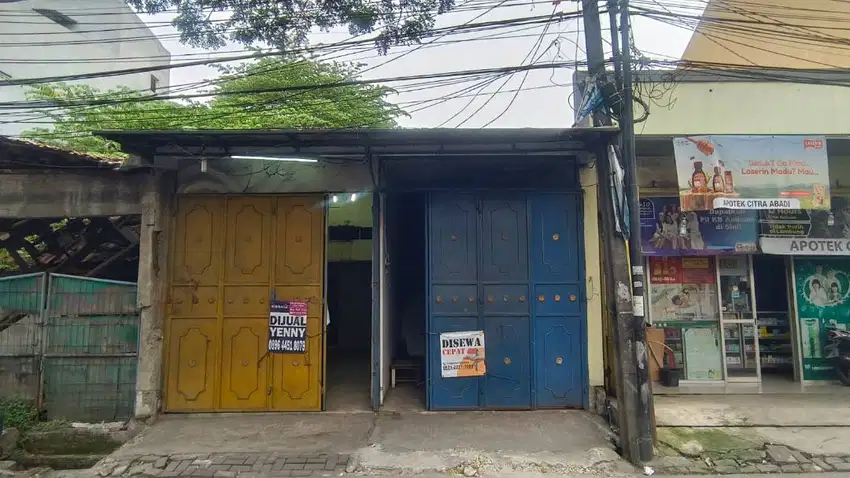 Di sewakan murah kios di pinggir jalan regency Tangeran