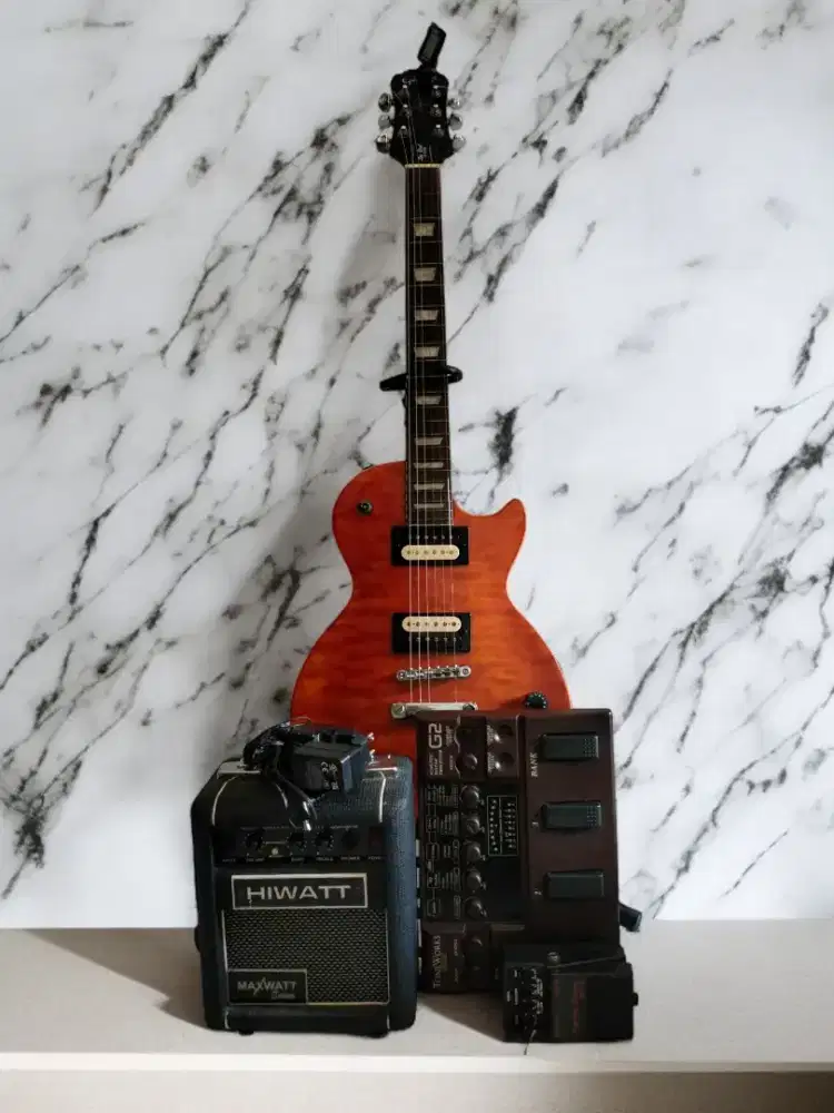 1 Paket Gitar, Ampli & 2 Efek