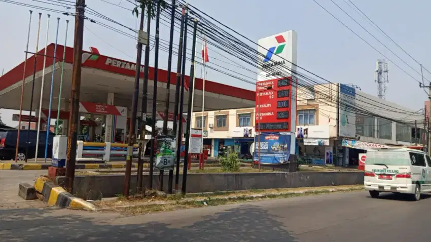 DI JUAL LAHAN  STRATEGIS PINGGIR JLN RAYA+ POM BENSIN DI BOJIONG GEDE