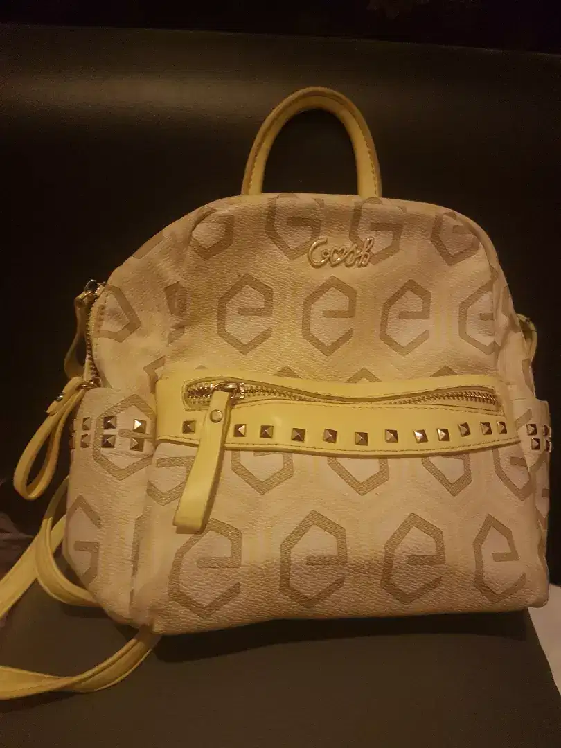 TAS GOSH LIKE NEW