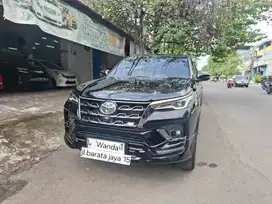 FORTUNER VRZ 2.8 GR 2024  AT