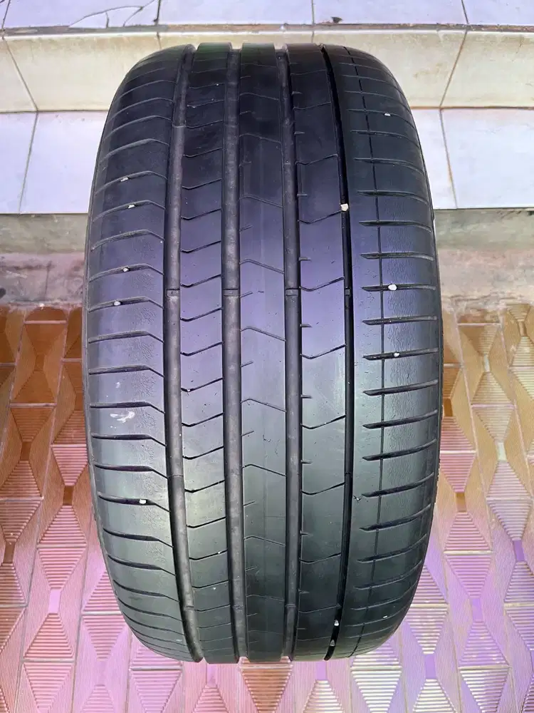 Ban Pirelli P Zero  275 40 r20 1Pcs