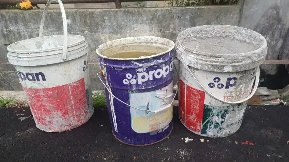 Pail, jerigen, bekas pail , bekas cat