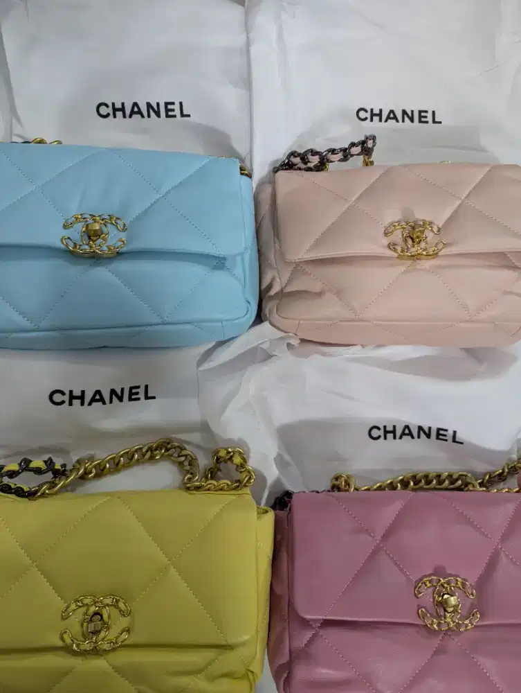 Tas Sling cewe brand Channel Made in Italy